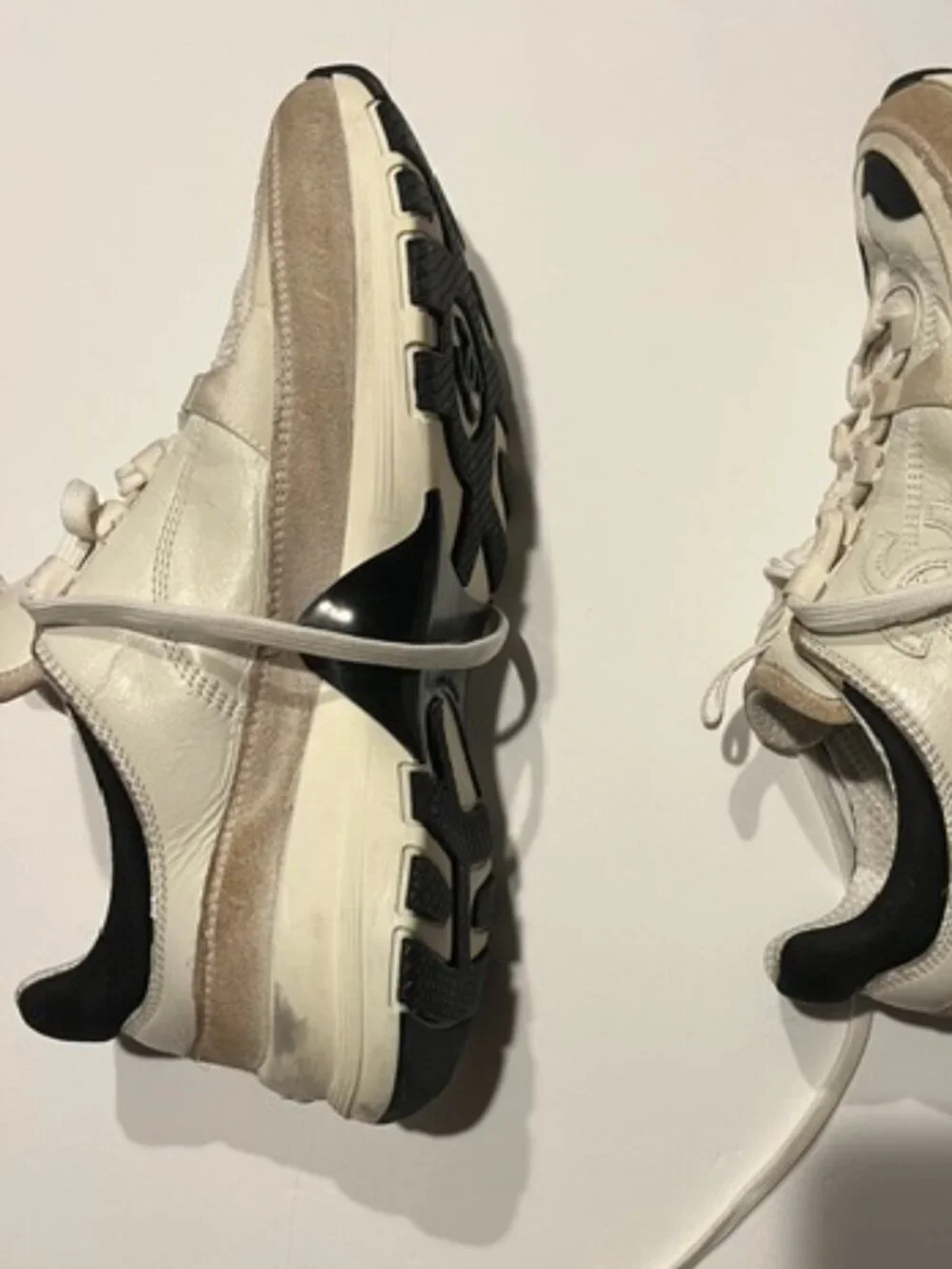 CHANEL women sneakers